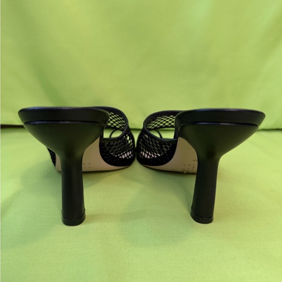 Chic Black Leather Mesh Women's Heels - Picture 4 of 6